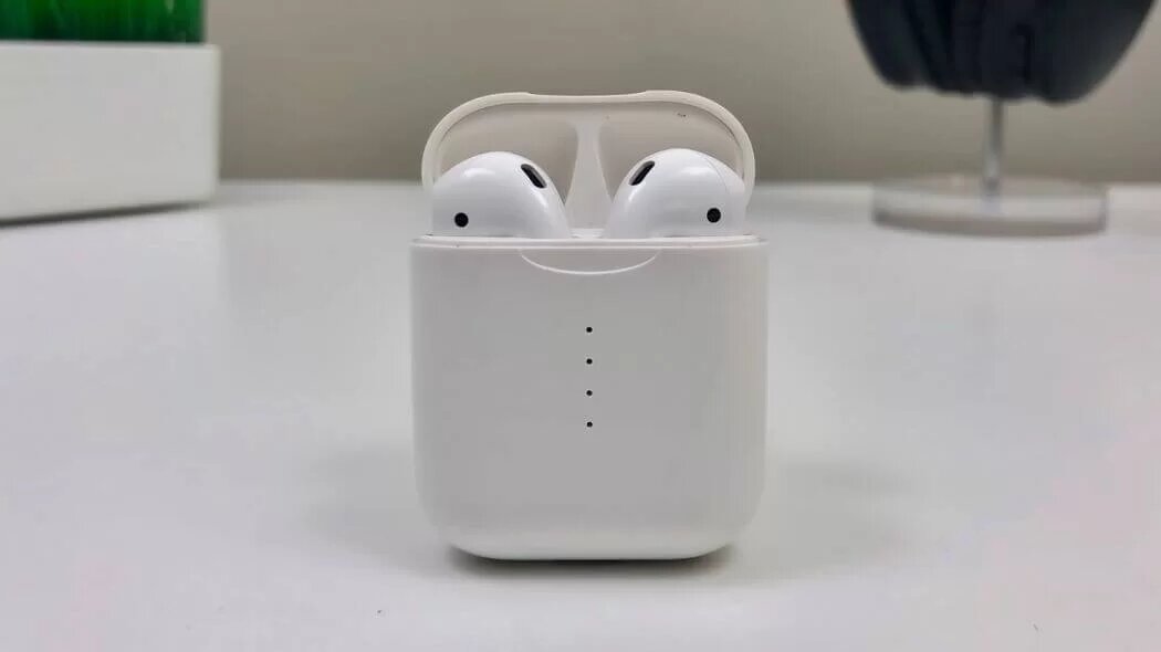 Polijsten Roman Oswald i10 TWS Review – Is It The Perfect Apple AirPods Clone?