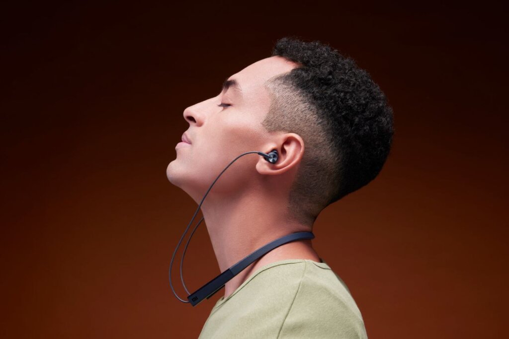 Mi Neckband Bluetooth Earphones Pro